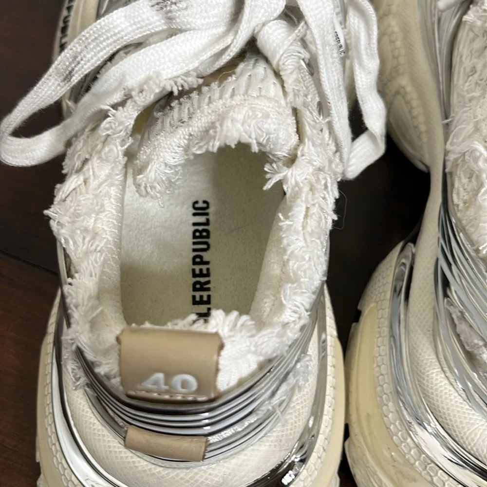 SMILEREPUBLIC Skyline Silver Mesh Chunky Sneakers Dirty size EU 40 US Women 9.5 - Picture 12 of 16